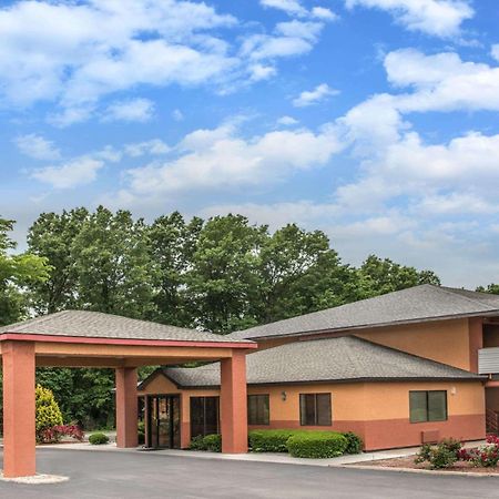 Days Inn By Wyndham Kingdom City Luaran gambar